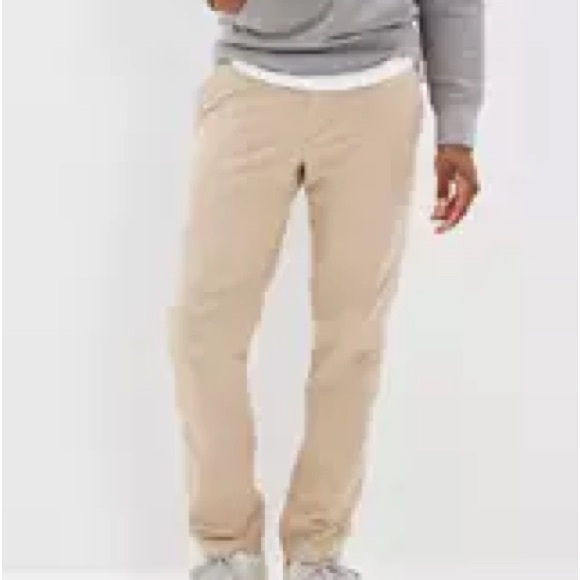 American Eagle Twill Chinos. 30x32 - Picture 4 of 5